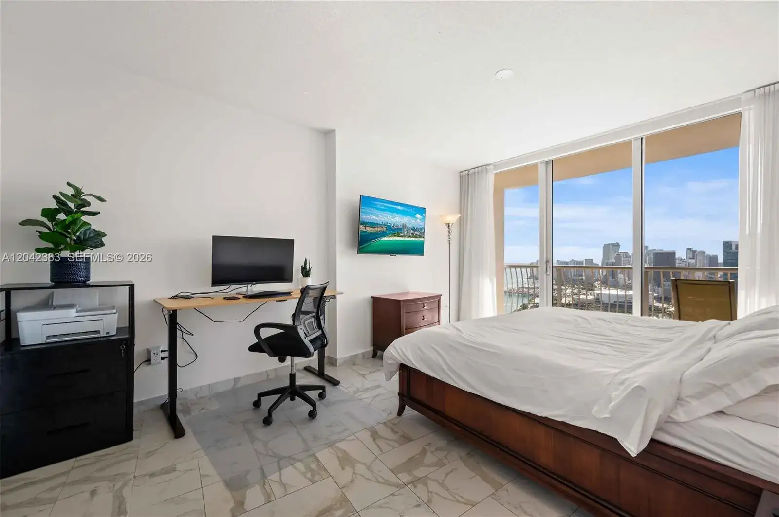 1750 N Bayshore Dr # 5212, Miami FL 33132 photo 4