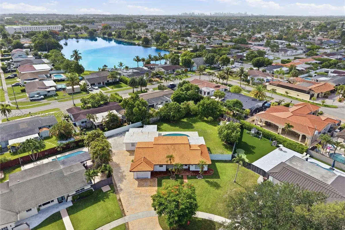 8197 W 14th Ct, Hialeah FL 33014