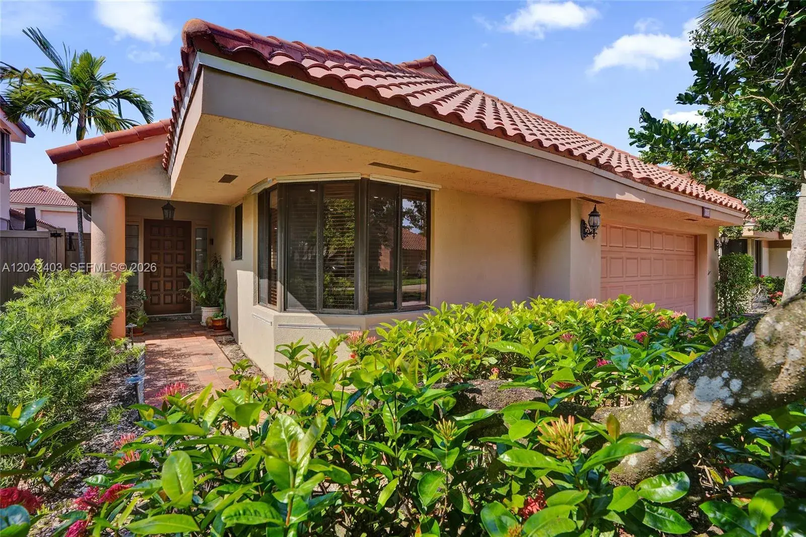 9355 NW 18th Pl, Plantation FL 33322