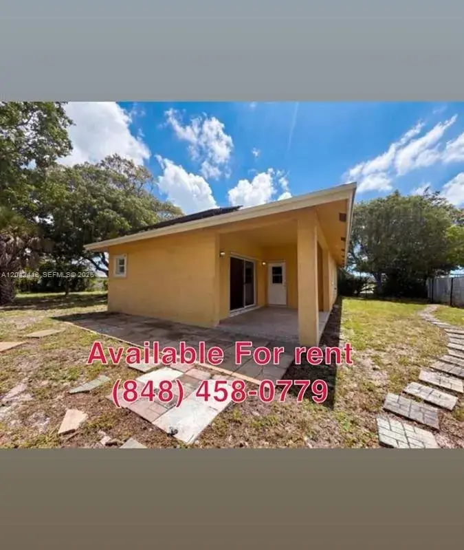 1713 NE 20th Ave, Fort Lauderdale FL 33305