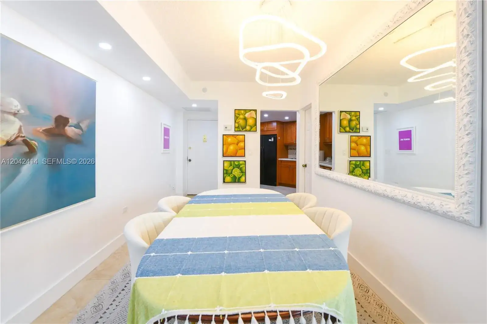 801 Brickell Bay Dr # 1462, Miami FL 33131 photo 2
