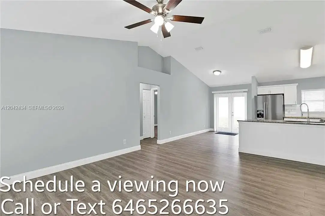 241 SW 12th St SW, Vero Beach FL 32962 photo 3