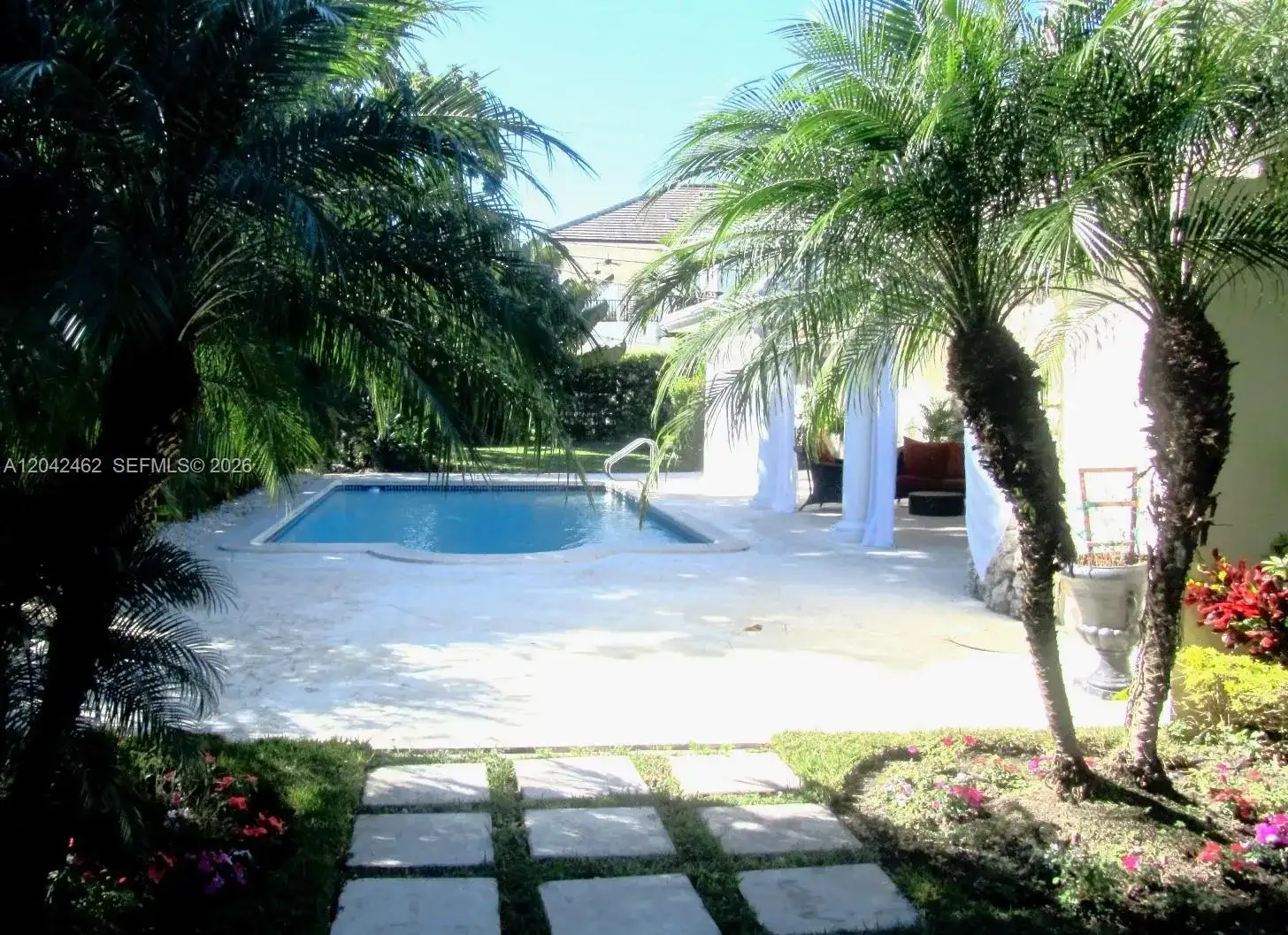7240 SW 119th St, Pinecrest FL 33156 photo 4