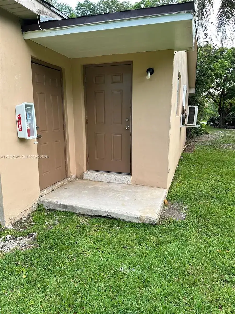 22851 SW 157th Ave # 1, Miami FL 33170 photo 3