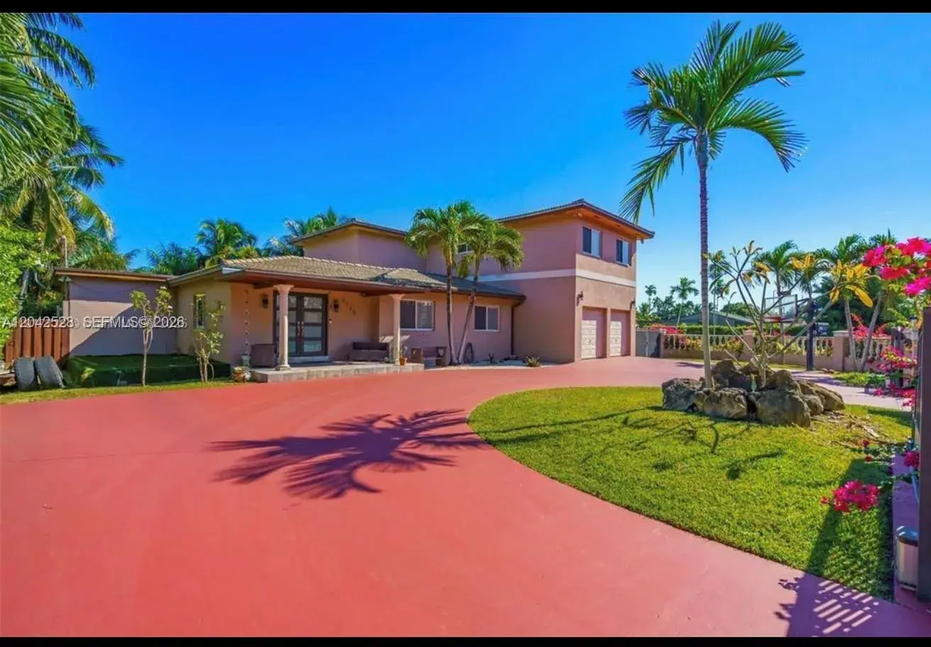 3135 SW 80th Ave, Miami FL 33155