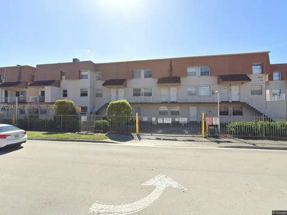 1560 W 46th St # 244, Hialeah FL 33012