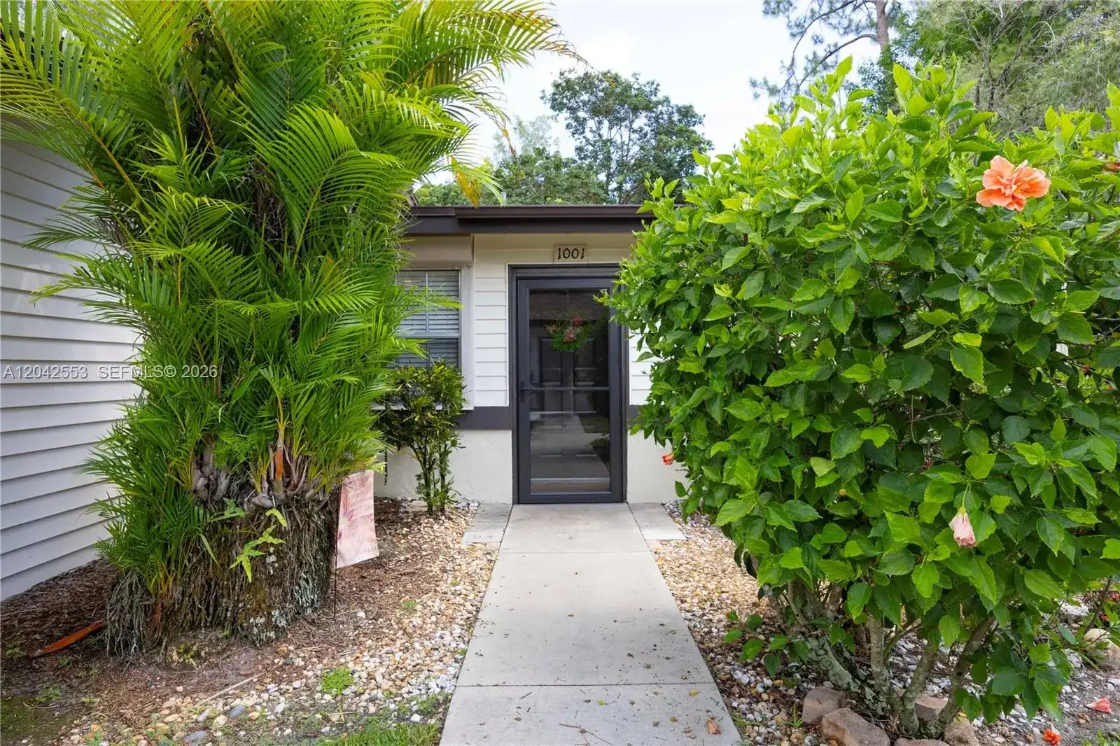 1001 Pine Isle Ln # 1001, Naples FL 34112