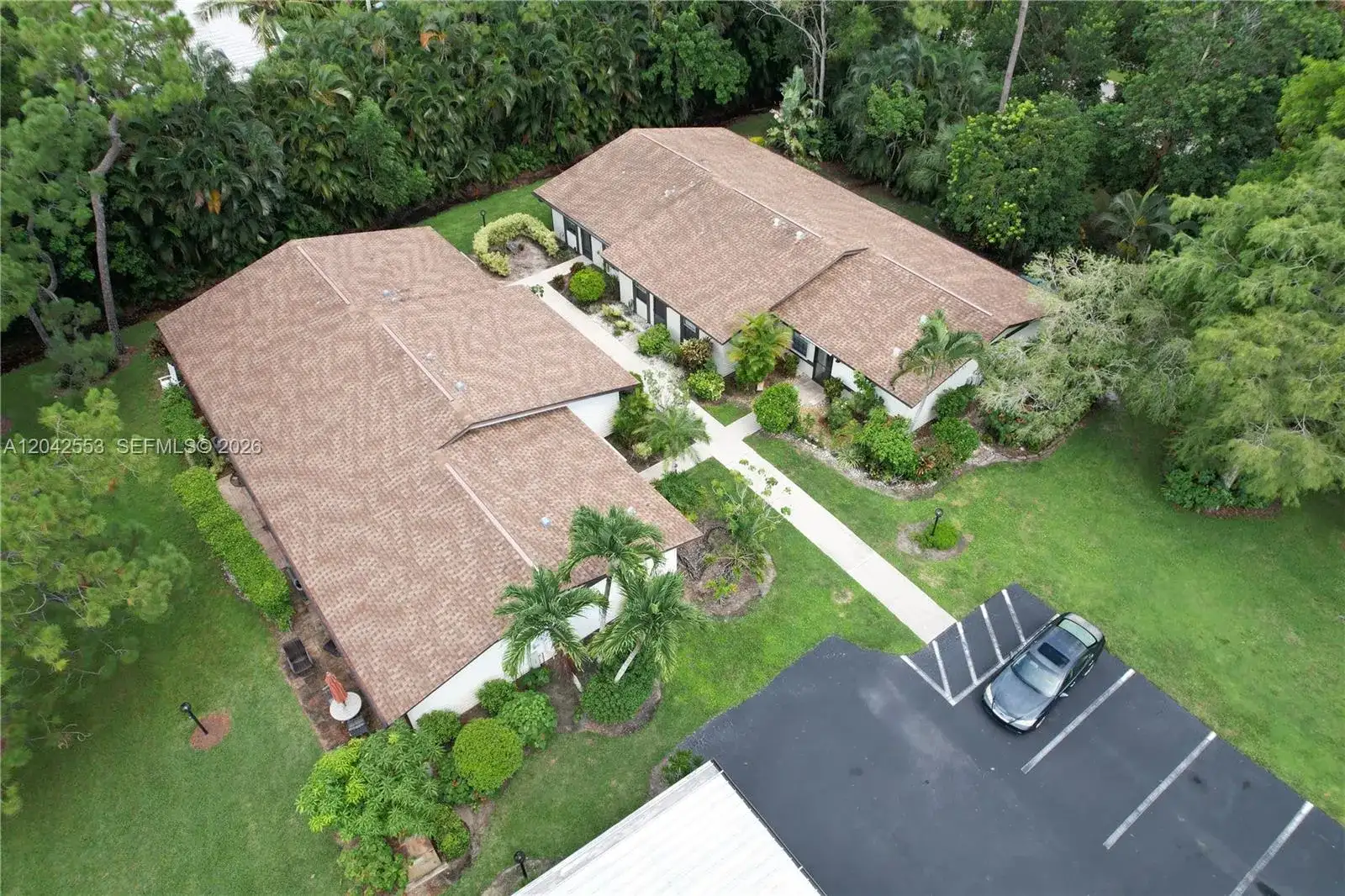 1001 Pine Isle Ln # 1001, Naples FL 34112 photo 3