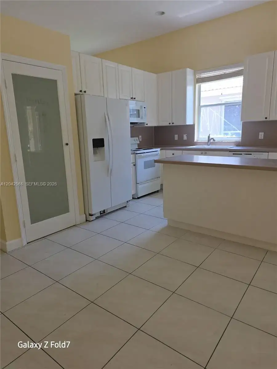 13176 NW 18th St # 13176, Pembroke Pines FL 33028 photo 2