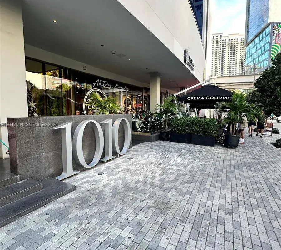 1010 Brickell Ave # 4307, Miami FL 33131