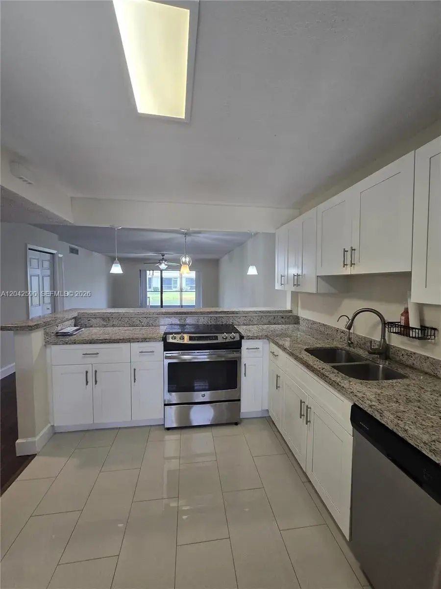 16581 Blatt Blvd # 104, Weston FL 33326