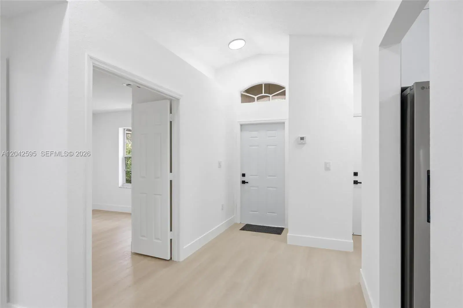 4114 Sapphire St, Weston FL 33331
