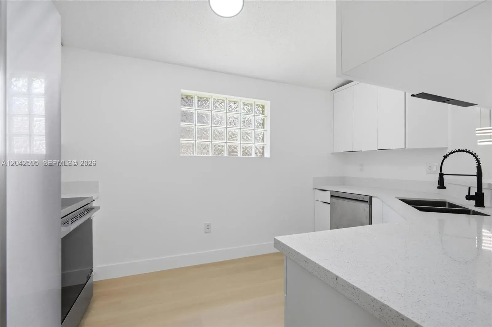 4114 Sapphire St, Weston FL 33331
