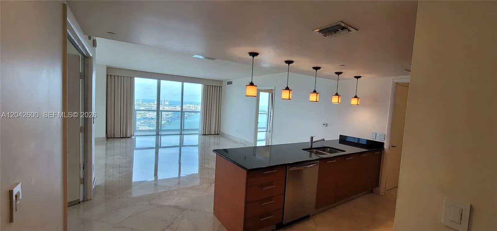 50 Biscayne Blvd # 5202, Miami FL 33132