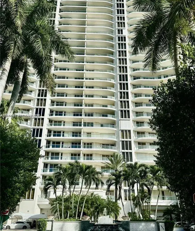 7000 Island Blvd # 2809, Aventura FL 33160