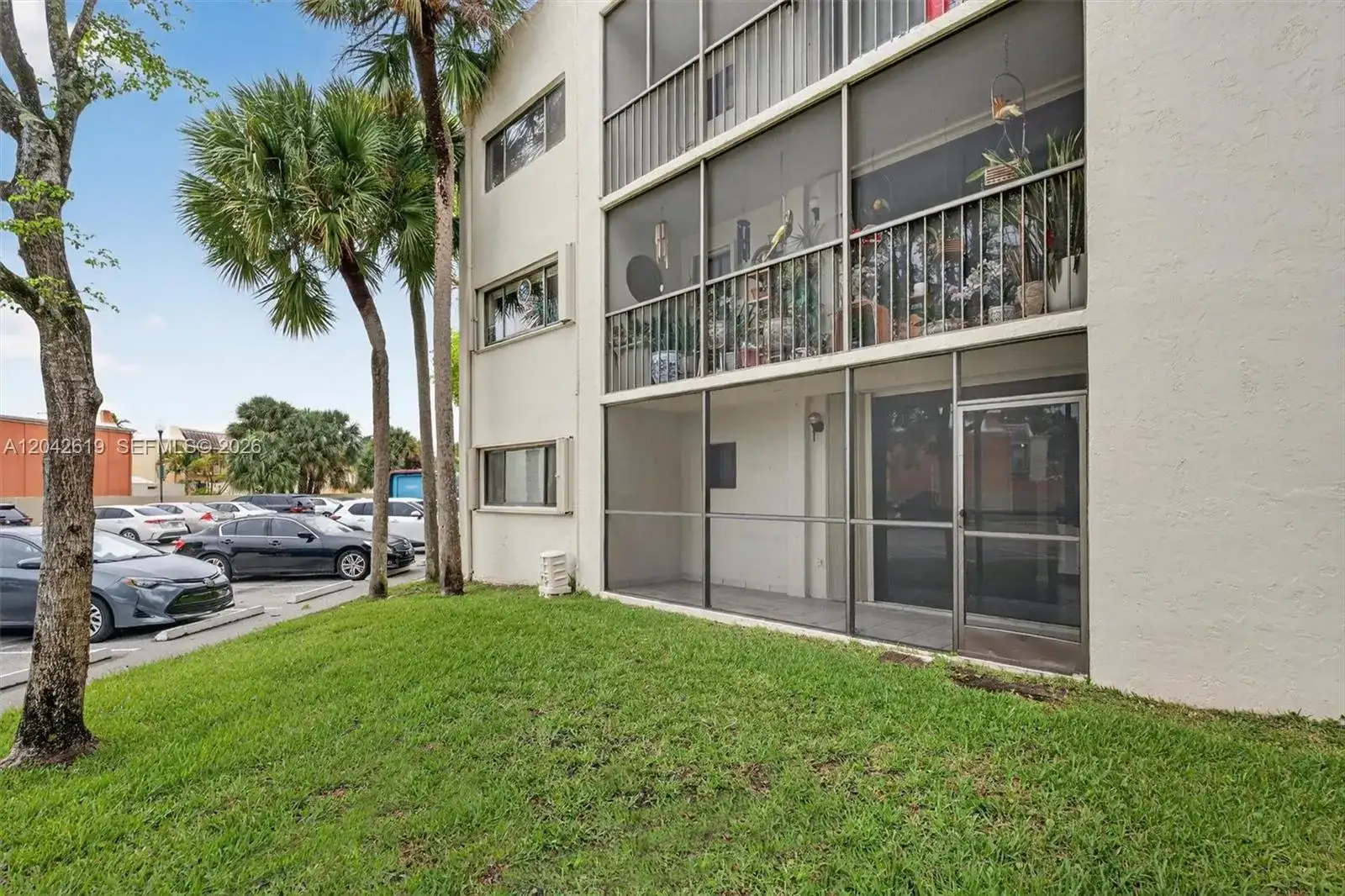 8065 SW 107th Ave # 106, Miami FL 33173 photo 2