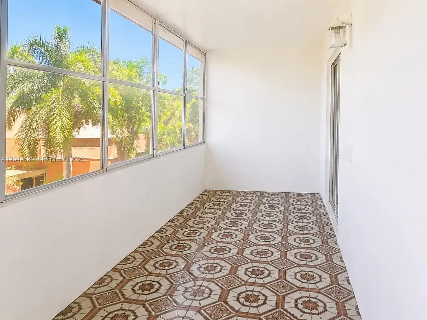 500 W Village Green Cir W # 308, Palm Springs FL 33461 photo 4