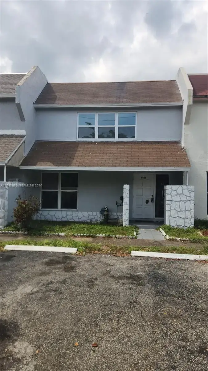 6595 Boulevard Of Champions # 6595, North Lauderdale FL 33068