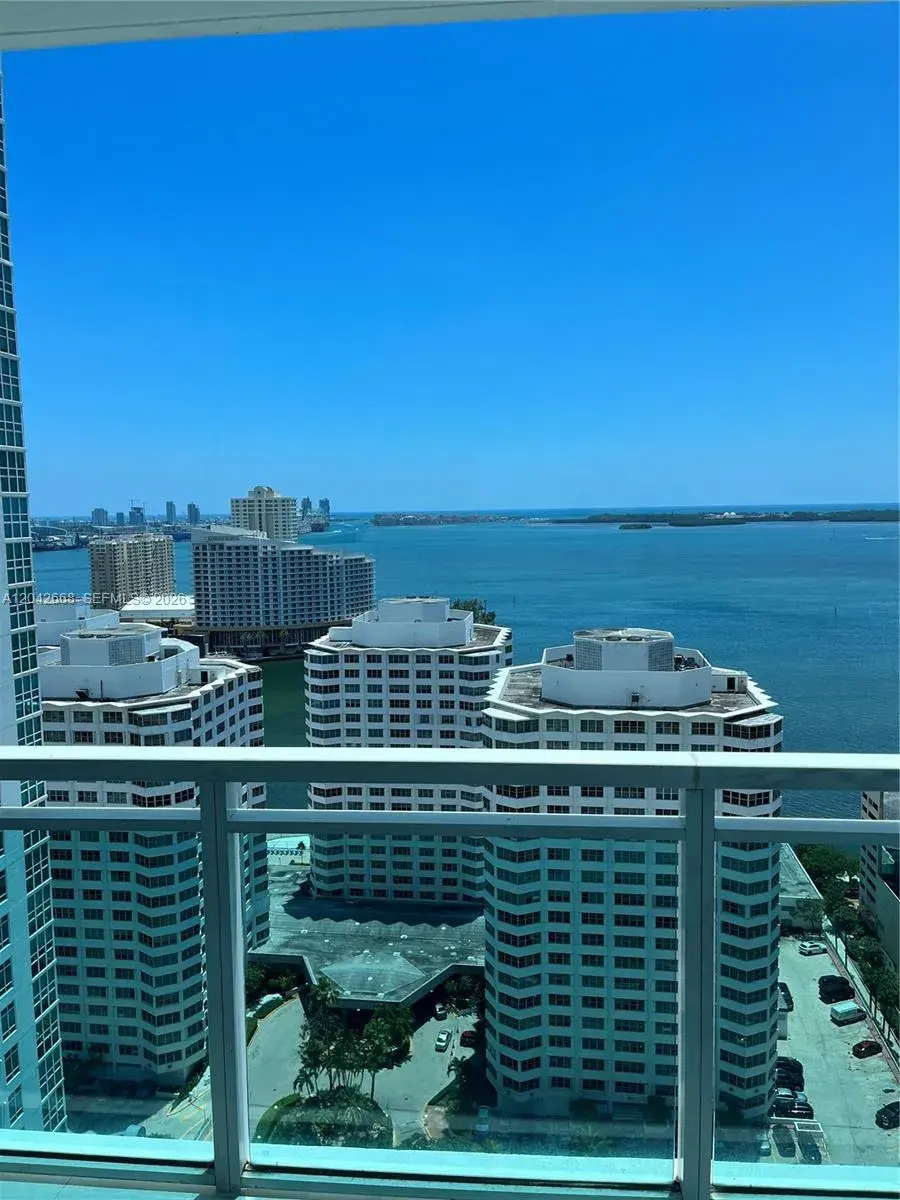 951 Brickell Ave # 2704, Miami FL 33131