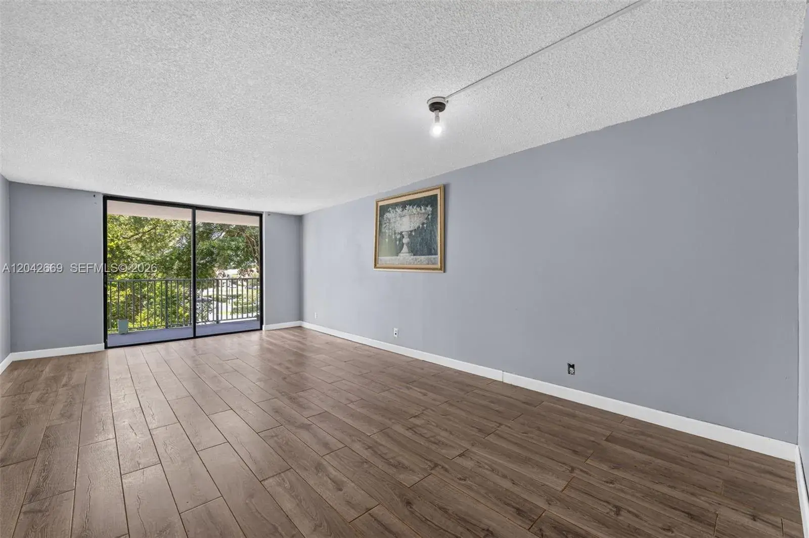 6190 Woodlands Blvd # 316, Tamarac FL 33319