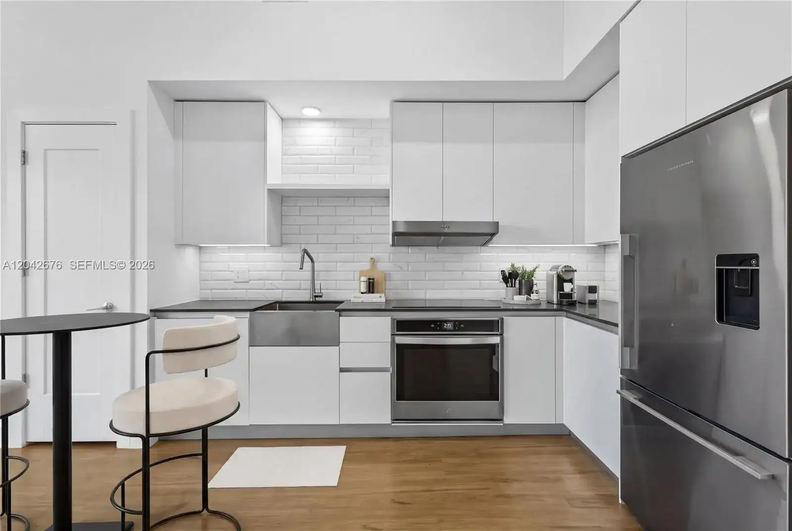 650 NE 2nd Ave # 3504, Miami FL 33132 photo 5