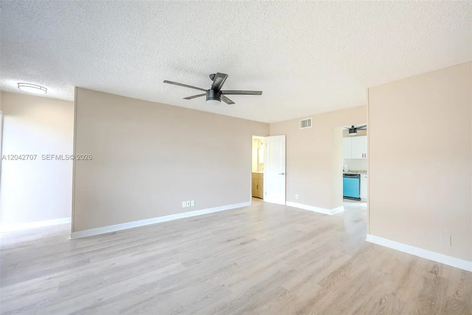 7501 Kimberly Blvd # 116, North Lauderdale FL 33068