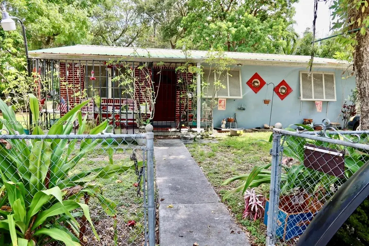 1797 NW 113th Ter, Miami FL 33167