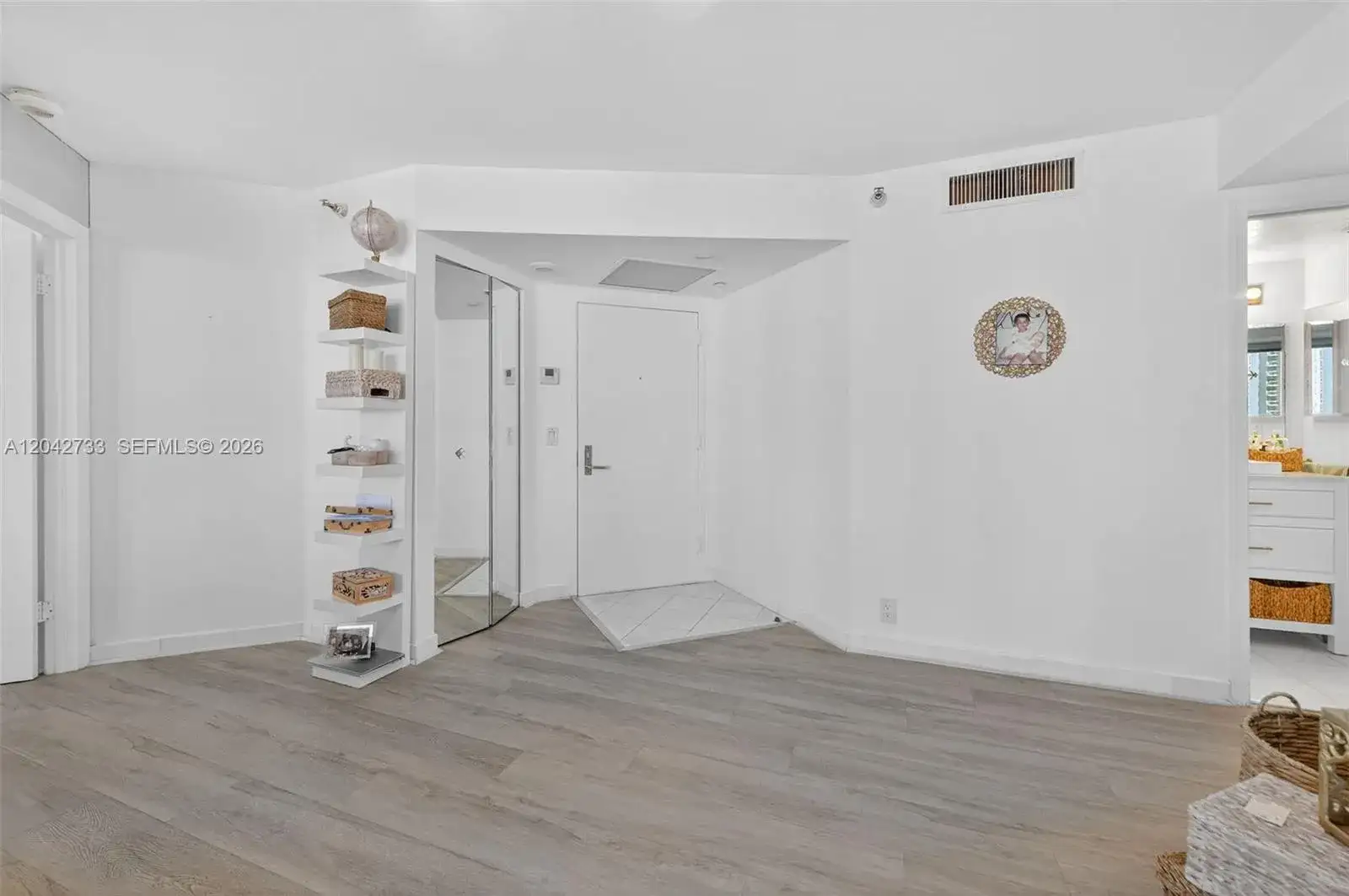 3500 Mystic Pointe Dr # 1804, Aventura FL 33180 photo 3