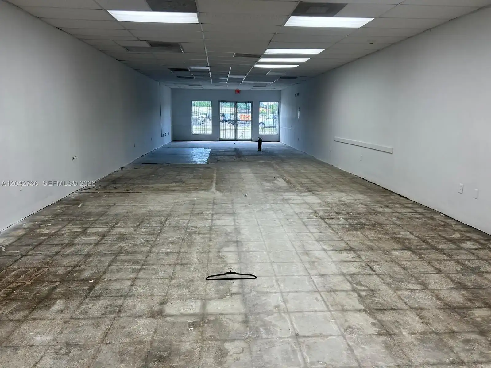 9360 NW 27th Ave, Miami FL 33147 photo 5