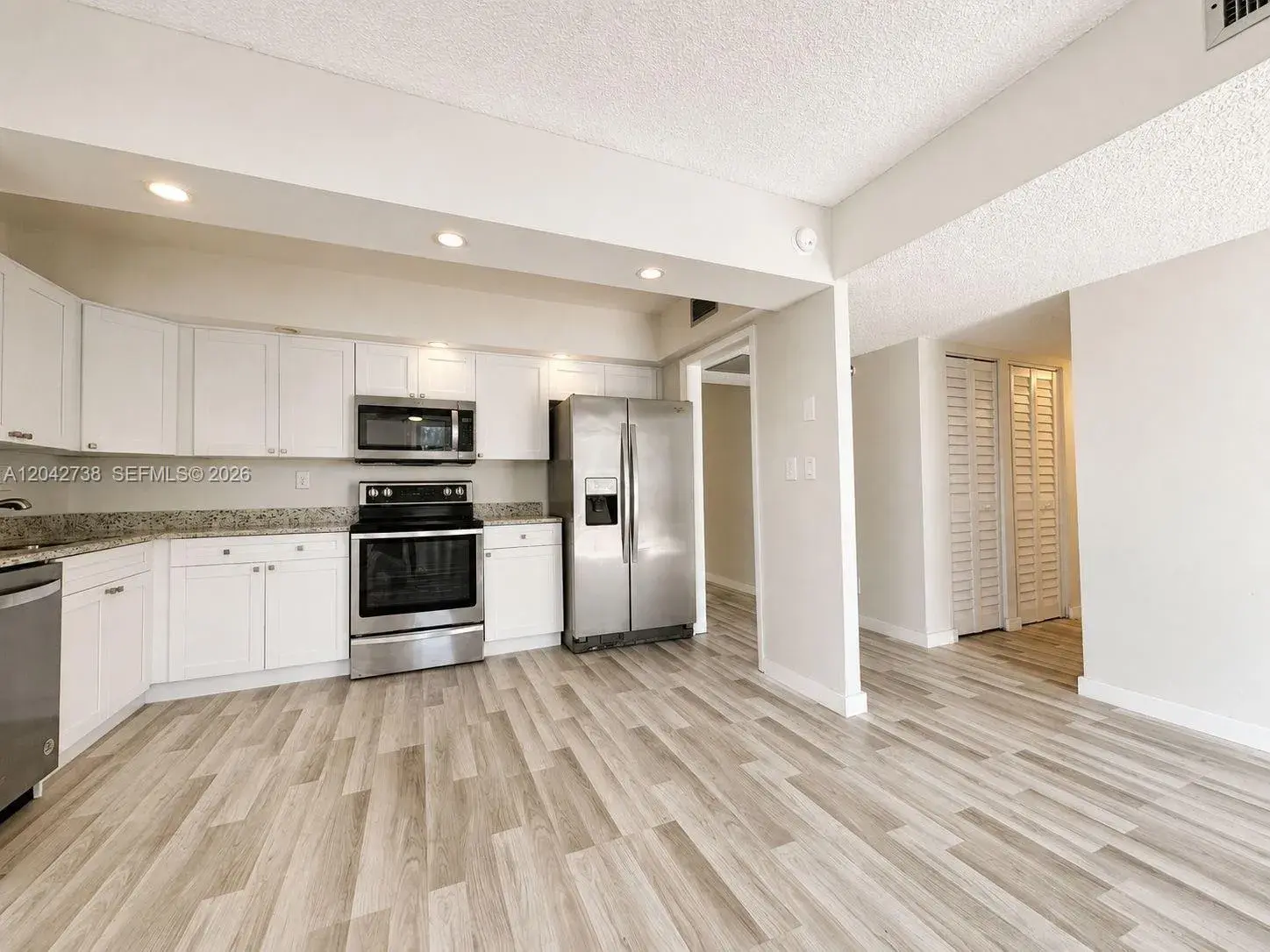 20200 W Country Club Dr, Aventura FL 33180