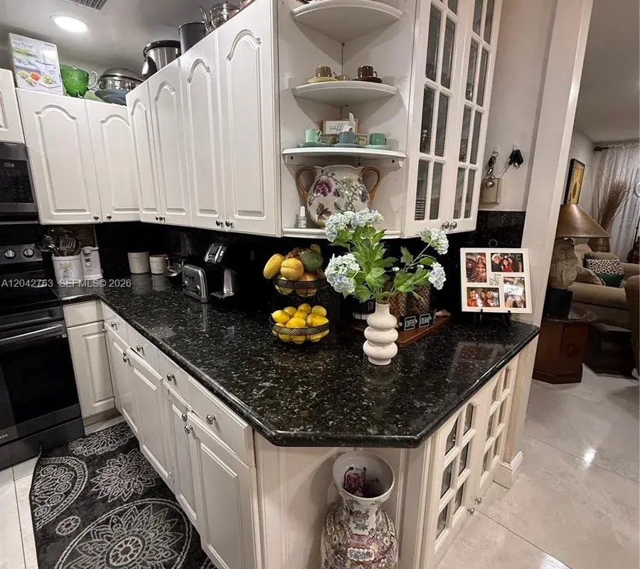 4100 Crystal Lake Dr # 111, Deerfield Beach FL 33064