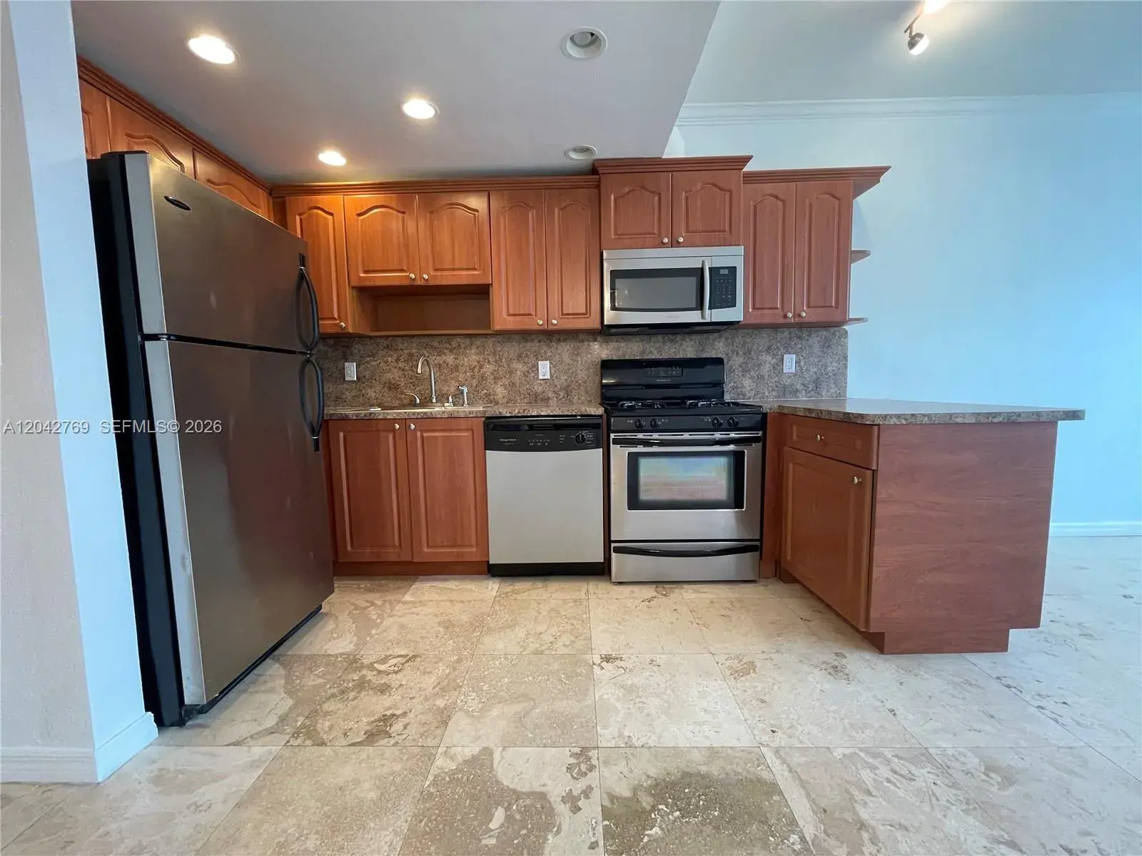 700 Biltmore Way # 414, Coral Gables FL 33134