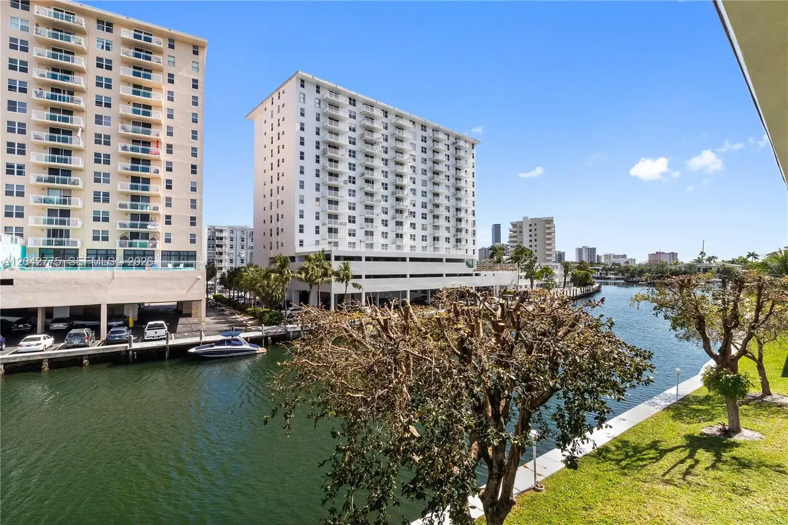 450 Paradise Isle Blvd # 302, Hallandale Beach FL 33009 photo 2