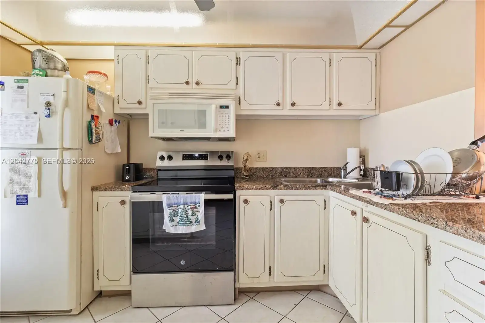 450 Paradise Isle Blvd # 302, Hallandale Beach FL 33009 photo 3