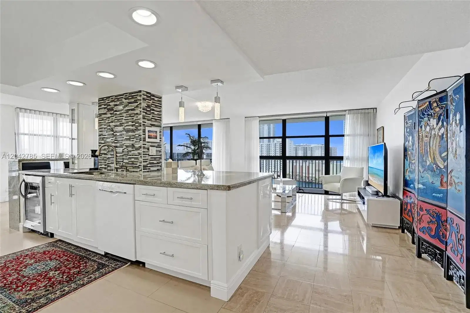 400 Leslie Dr # 1110, Hallandale Beach FL 33009