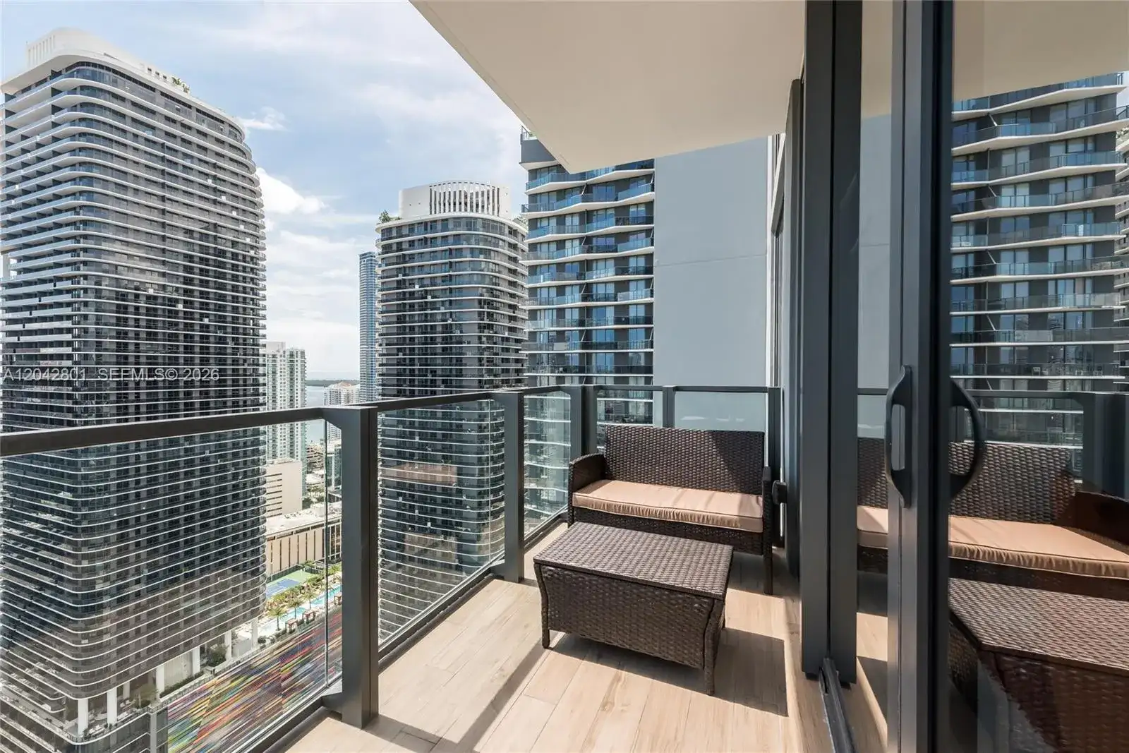 88 SW 7 Street # 3403, Miami FL 33130 photo 3