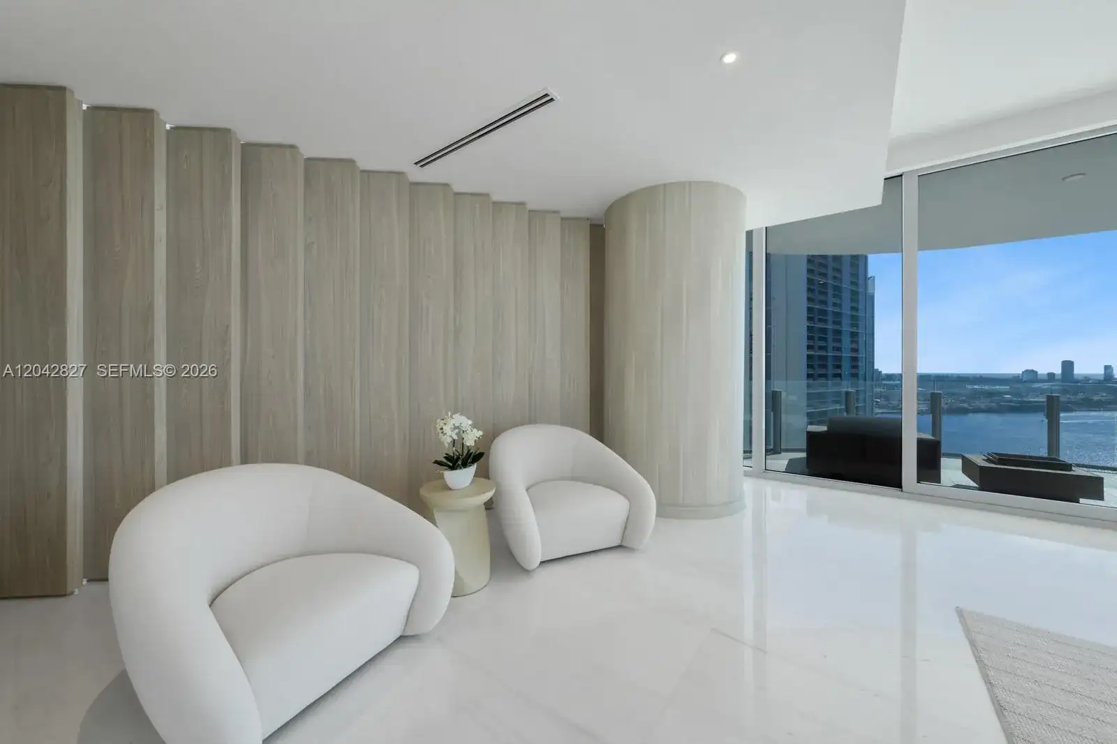300 Biscayne Boulevard Way # 2701, Miami FL 33131 photo 5