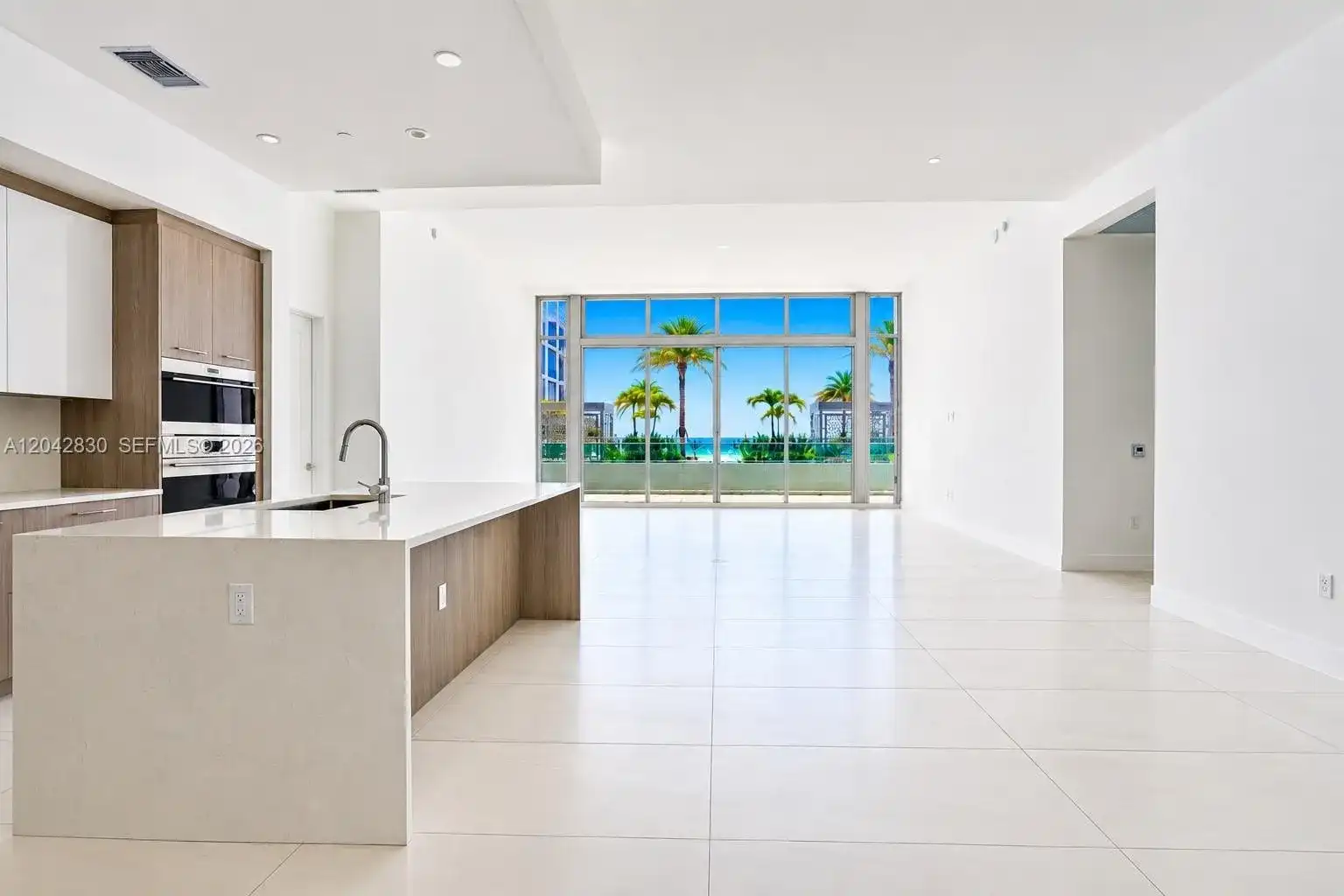153 N Seabreeze Blvd # 401, Fort Lauderdale FL 33304
