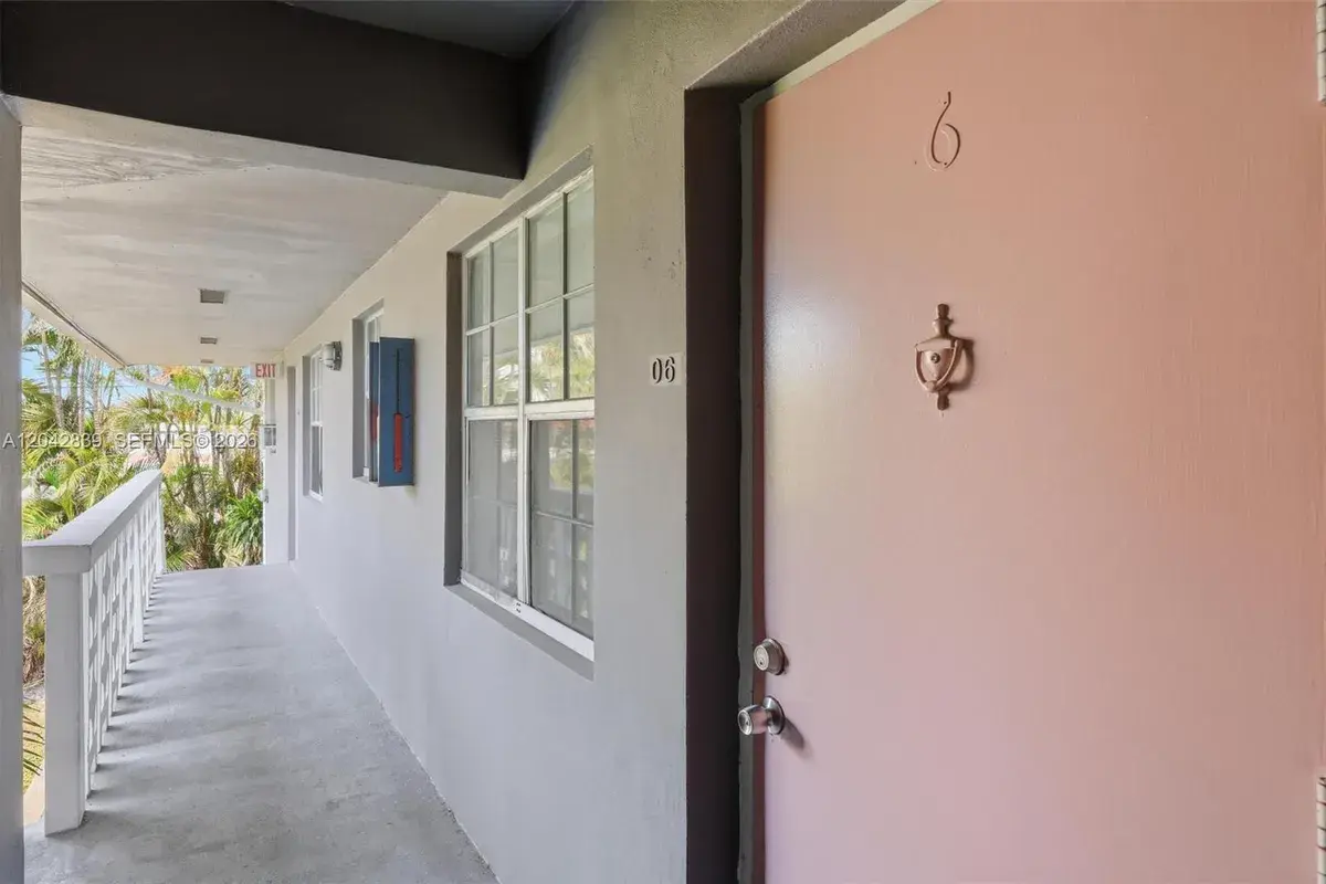 400 SE 31st St # 6, Fort Lauderdale FL 33316
