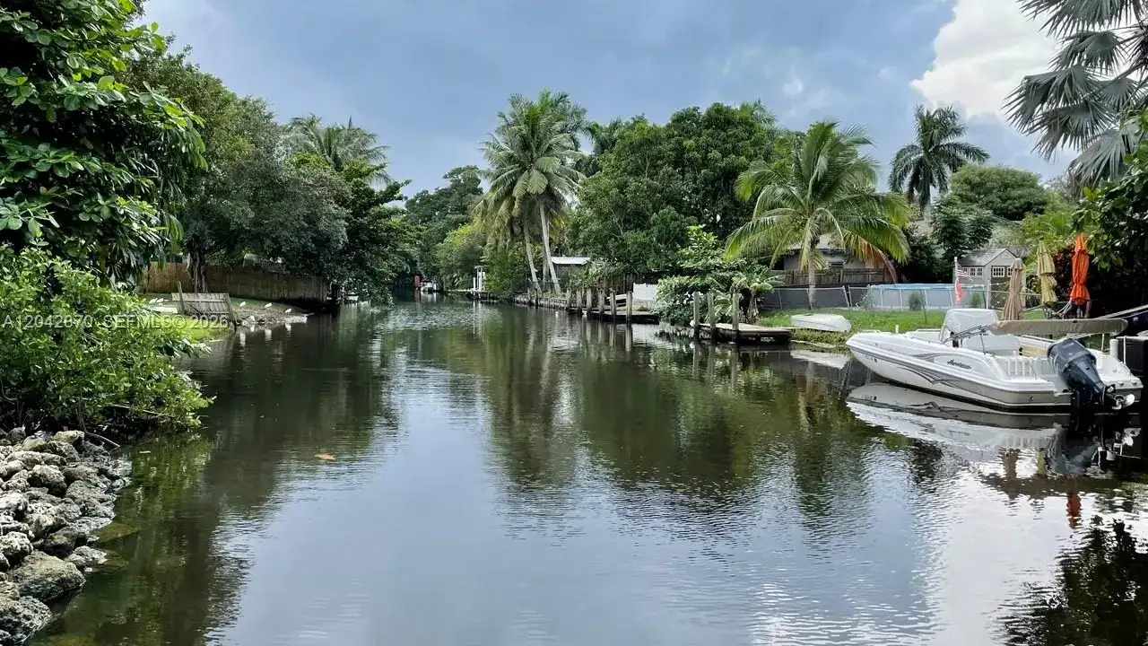 1951 SW 28th Ave, Fort Lauderdale FL 33312 photo 3