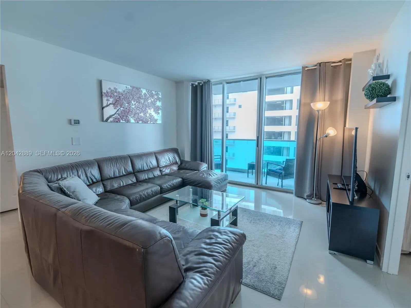 4001 S Ocean Dr # 8J, Hollywood FL 33019