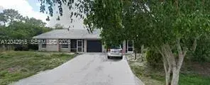 648/650 Creuset Ave S, Lehigh Acres FL 33974