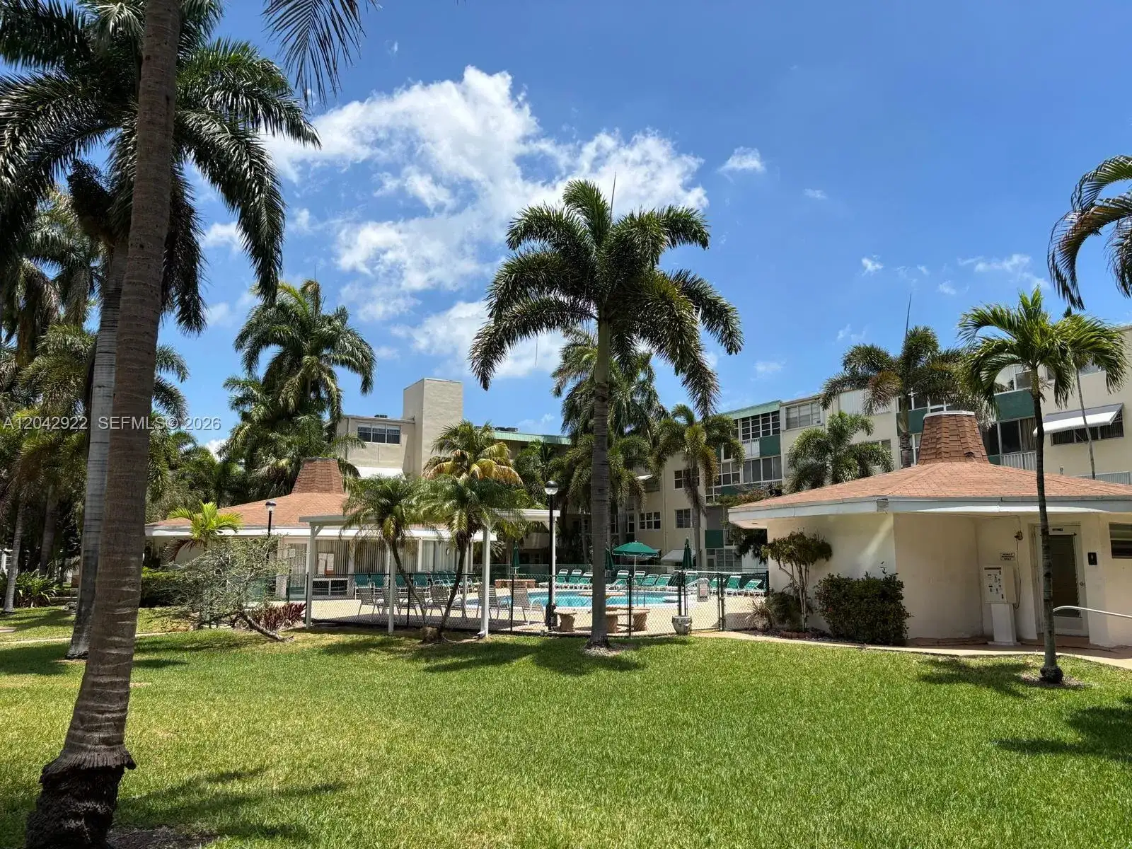 1333 E Hallandale Beach Blvd # 134, Hallandale Beach FL 33009 photo 3