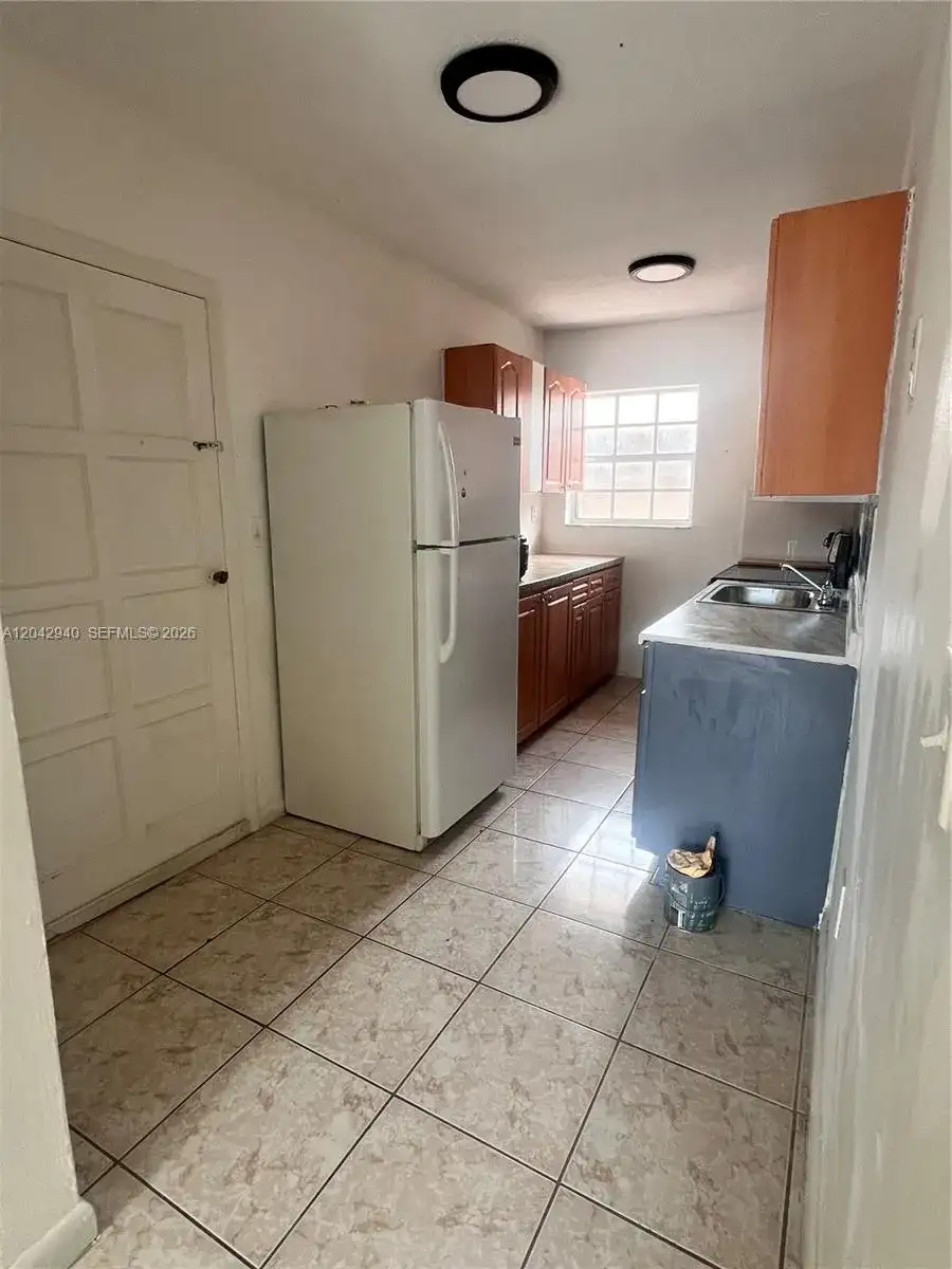 608 SW 15th Ave # 3, Miami FL 33135 photo 5