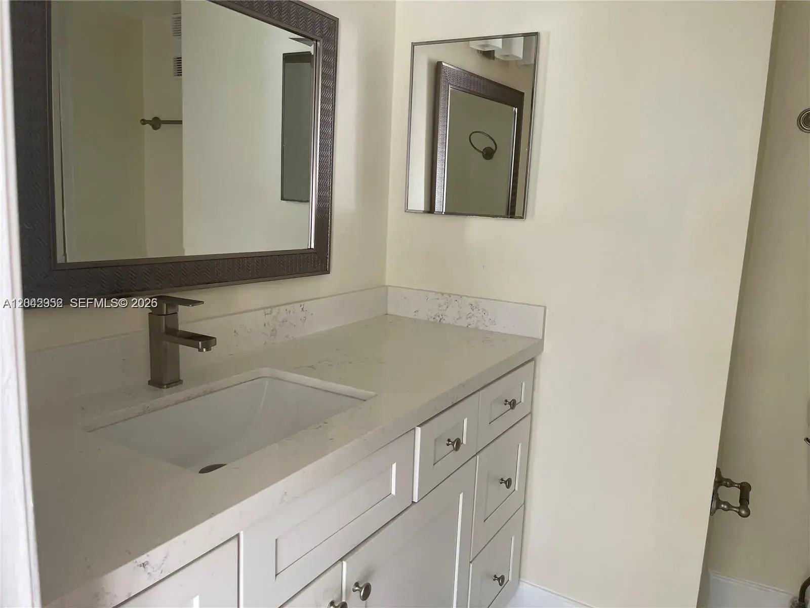9401 Evergreen Pl # 103, Davie FL 33324