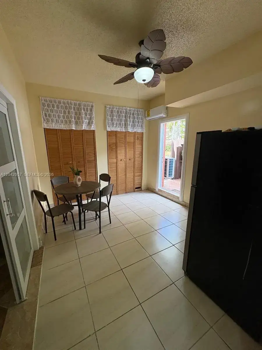 15470 SW 47th St # 0, Miami FL 33185 photo 2