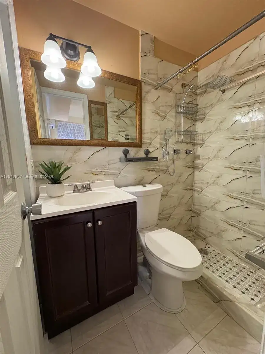 15470 SW 47th St # 0, Miami FL 33185 photo 5