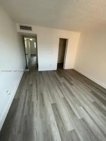 6125 W 20th Ave # 312, Hialeah FL 33012 photo 2