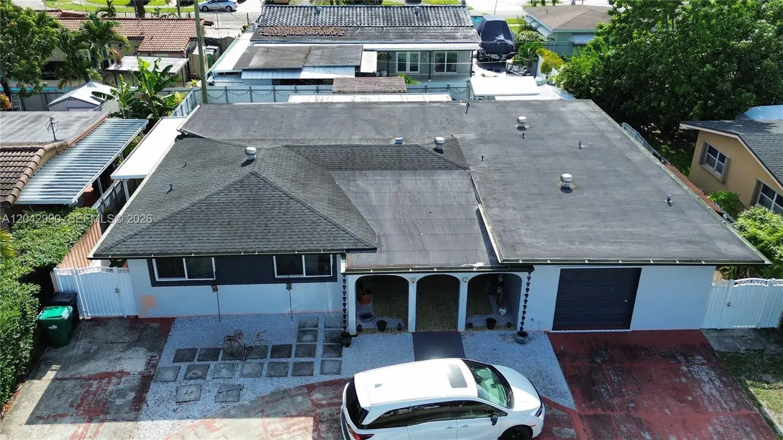 11512 NW 58th Ave, Hialeah FL 33012