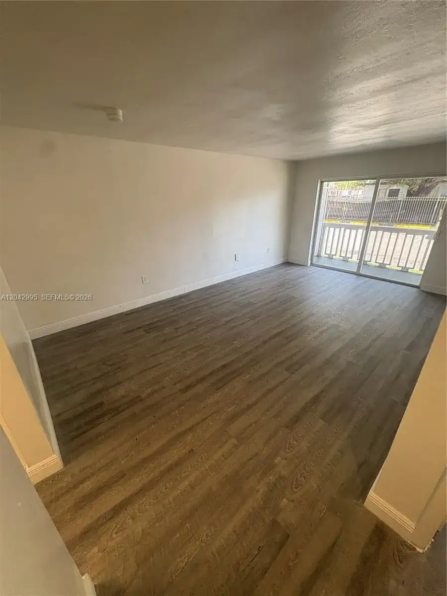 13455 NE 6th Ave # 104, North Miami FL 33161 photo 4